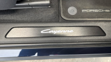Porsche Cayenne E-Hybrid 5dr Tiptronic S Estate